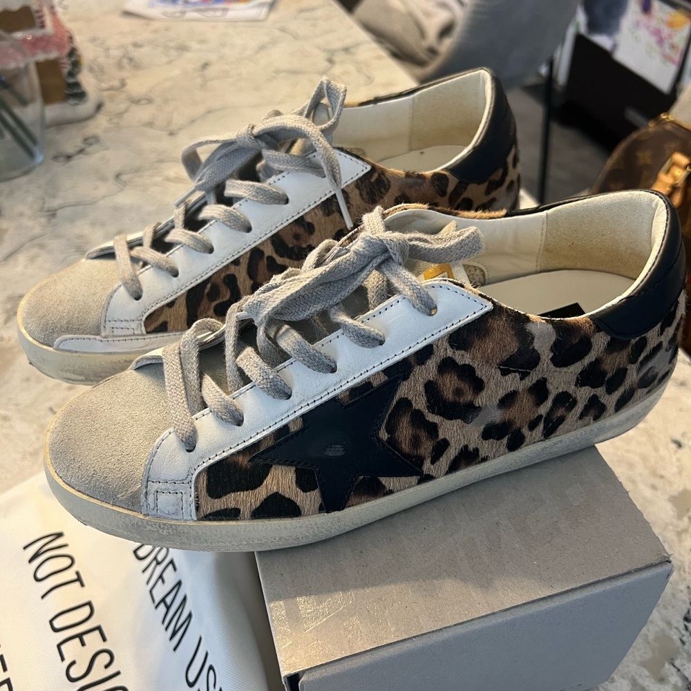 Women's Superstar Golden Goose Sneakers